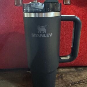 Stanley Matte Black Travel Mug with Handle